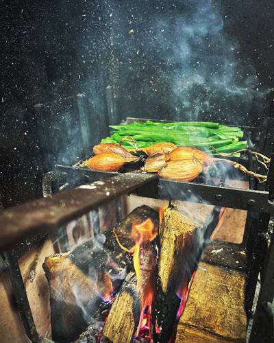 auberge paysanne produits locaux barbecue viande grillée ferme Orne Normandie Agritourisme