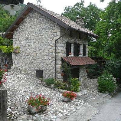 voyager en Italie en résidant dans les fermes avec l'agritourisme, voyage économique et coogique