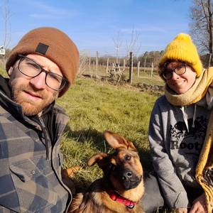 Portrait photo of Elsa Defrenet and Davy Cosson