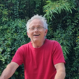 Portrait photo of André