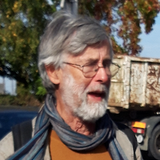 Photo de portrait de Hélène et Jean-Paul DUSSUPT au gîte de la Grange du Phaux