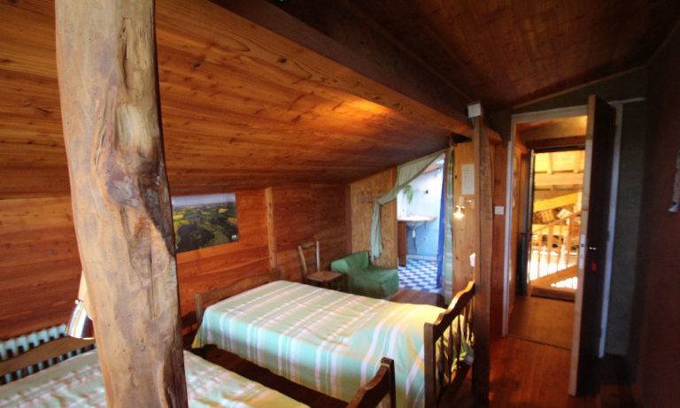 Chambre Dombes : chambre version 2 lits de 90 cm - Hébergement touristique Auvergne-Rhône-Alpes Ain Dombes