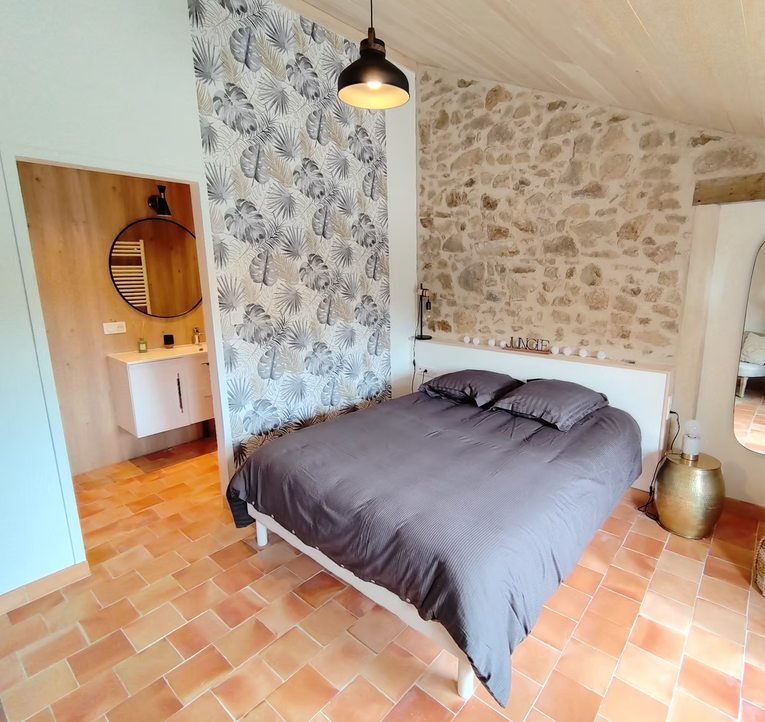  Tourist accommodation Nouvelle-Aquitaine Deux-Sèvres Jungle