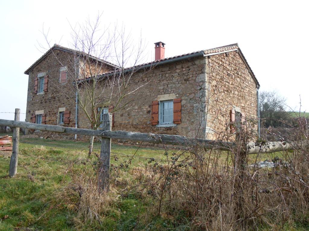  Hébergement touristique Bourgogne-Franche-Comté Saône-et-Loire Les Champbons