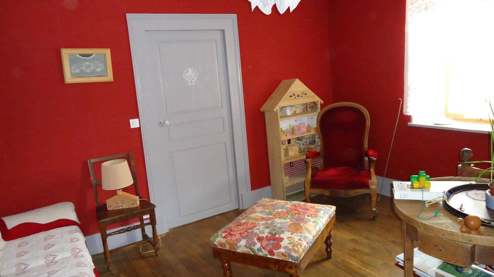  Tourist accommodation Bourgogne-Franche-Comté Côte-d'Or Blue room