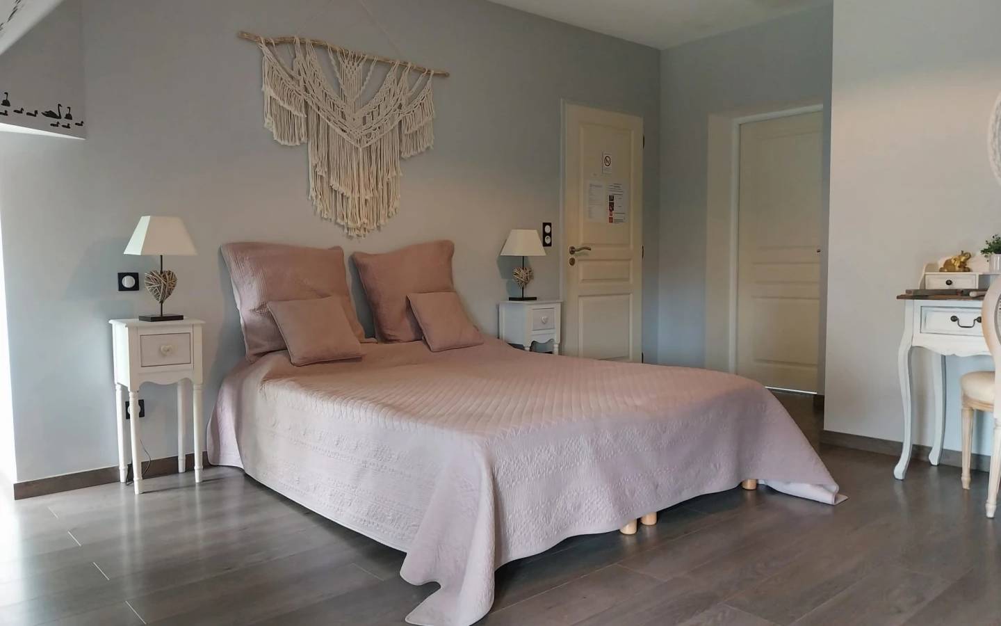  Hébergement touristique Hauts-de-France Nord La Chambre aux Cygnes