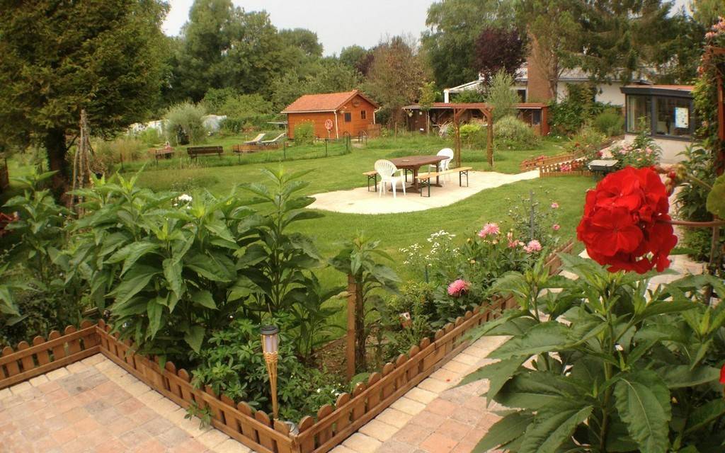 Vue de la table d'hôtes - Hébergement touristique Hauts-de-France Pas-de-Calais Les grenouilles vertes