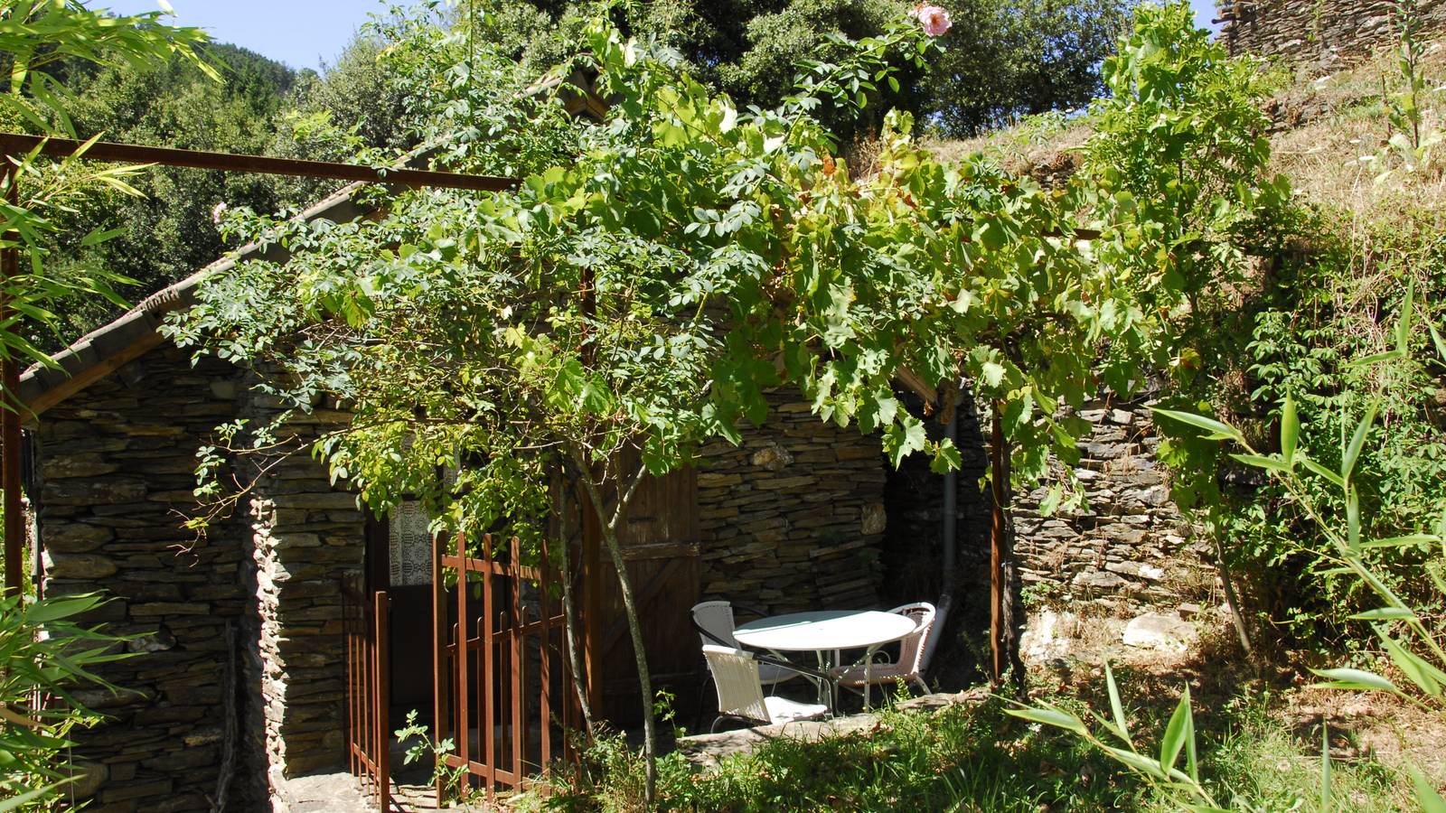  Hébergement touristique Occitanie Lozère La Forge