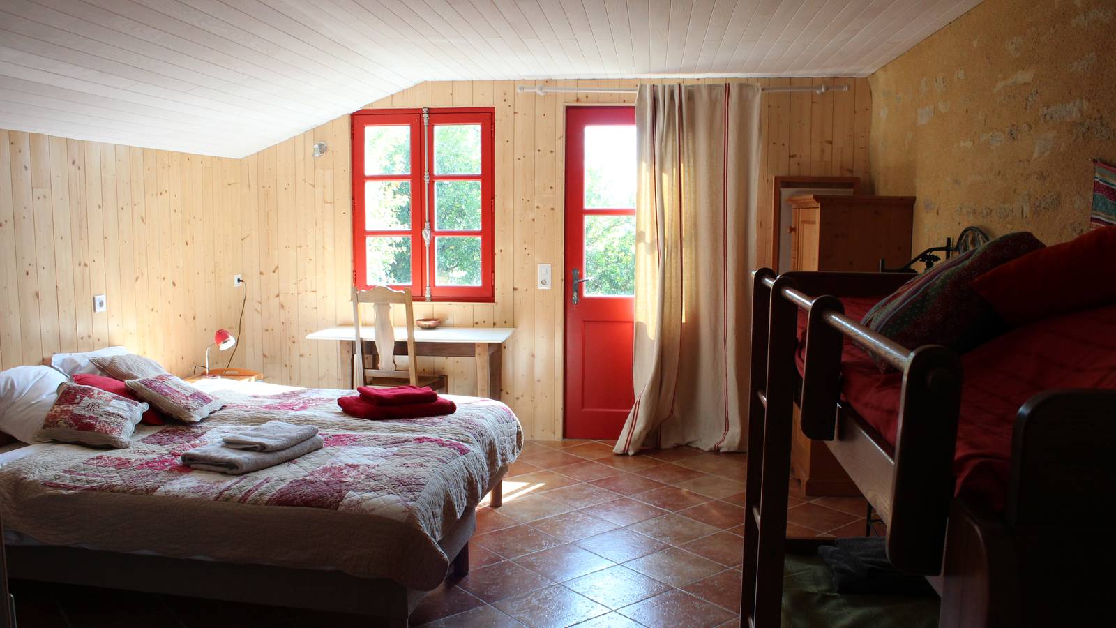  Hébergement touristique Bretagne Finistère Chambre d'hôtes "Al liorzh"