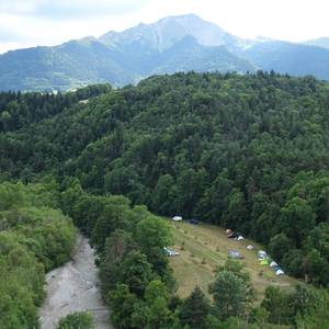 Photo de Camping rural en bord de rivière