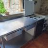 cuisine equipée partagée -   Camping paysan (Occitanie, Aveyron)