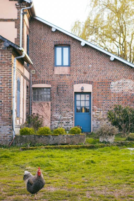 entrée accès douche wc salon d'été - Hébergement touristique Normandie Orne La ferme de l'Instière