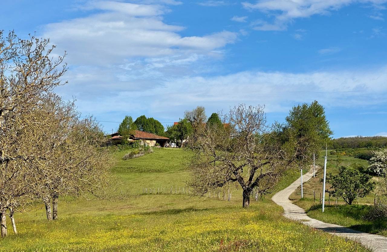 Hébergement touristique Auvergne-Rhône-Alpes Isère camping a la ferme saint antoine l'abbaye