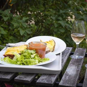 Photo de Table d'hôte à la Ferme des Places