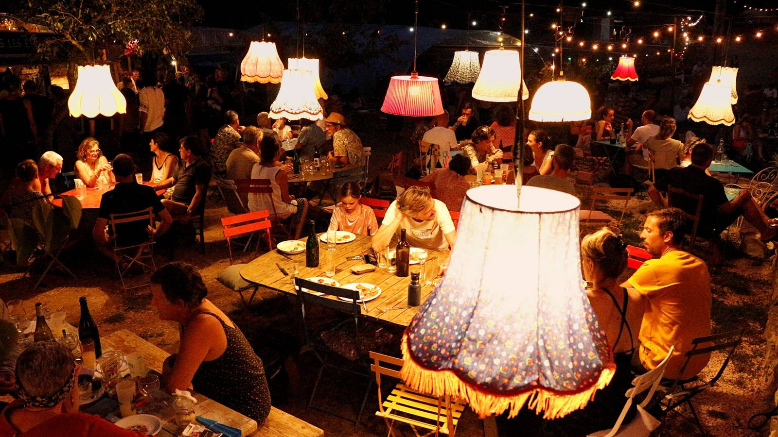  Activity Occitanie Lot Sous les étoiles (cultural guinguette)