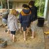  Activité éducative Construire en terre, un atelier d'écoconstruction pour les enfants (destiné aux groupes scolaires ou aux familles) (Bretagne, Morbihan)