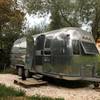caravane airstream -  Hébergement insolite Le Camping de Cucugnan (Occitanie, Aude)