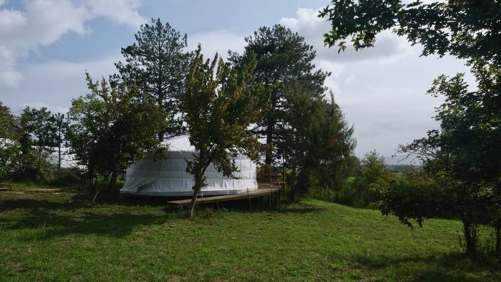  Tourist accommodation Bourgogne-Franche-Comté Côte-d'Or Yourte mongole
