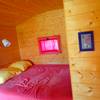 Lit deux places roulottes Django -  Unusual accommodation Roulotte Django (Auvergne-Rhône-Alpes, Rhône)