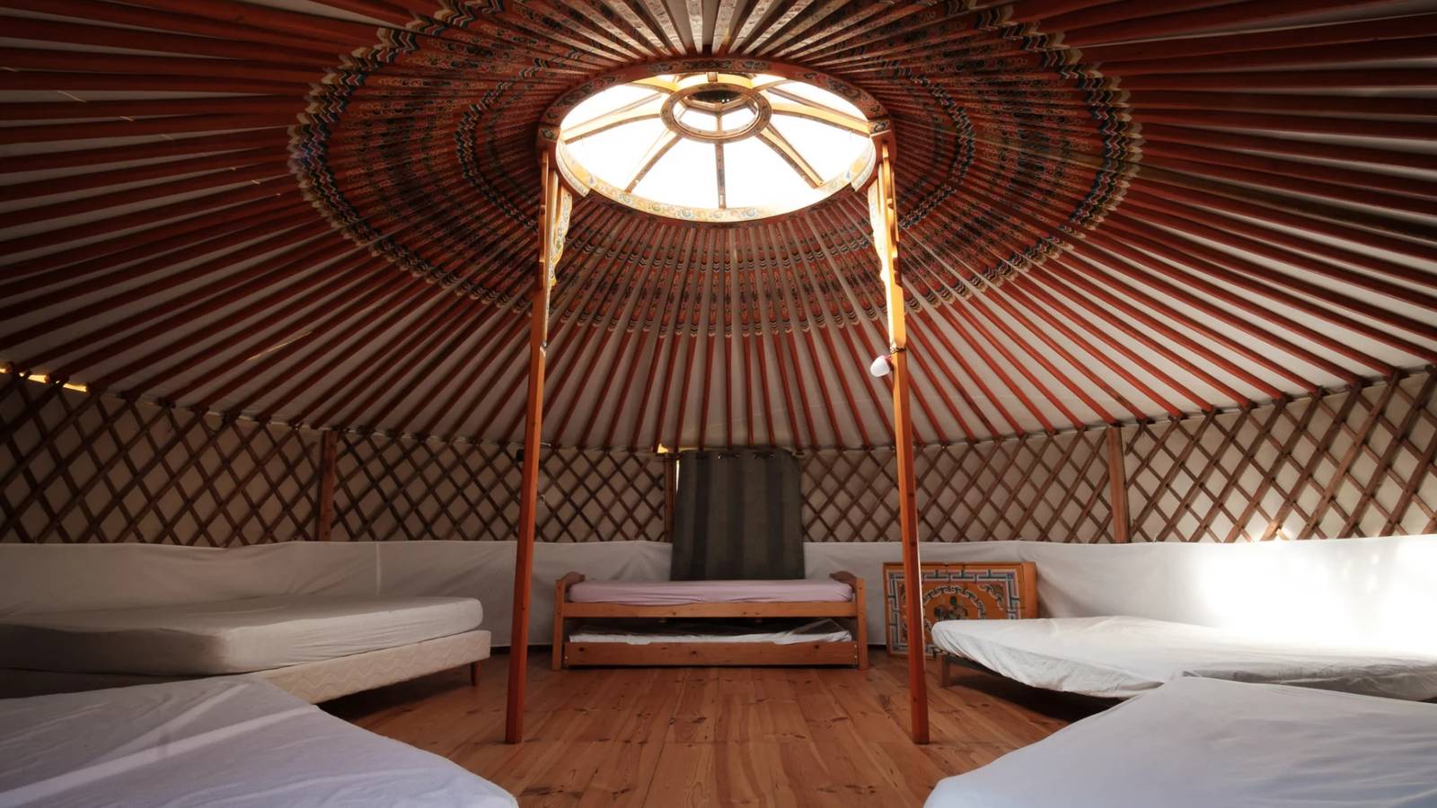  Tourist accommodation Occitanie Haute-Garonne Yourte 10 personnes