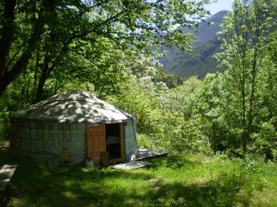  Hébergement touristique Occitanie Pyrénées-Orientales Petite Yourte