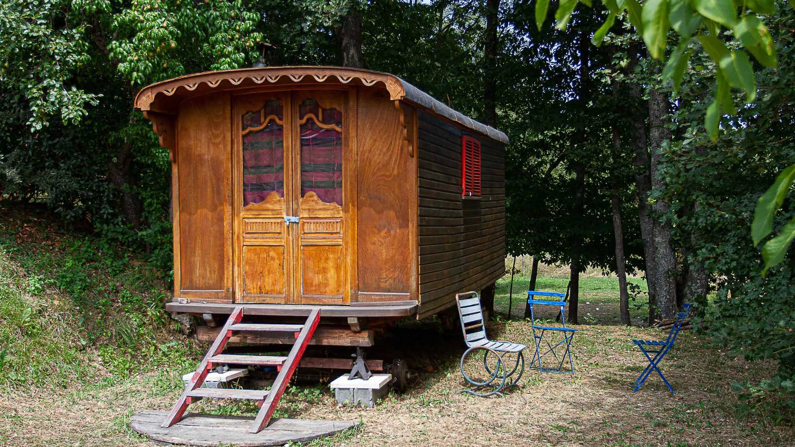  Hébergement touristique Occitanie Ariège La roulotte