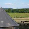 Vue sur les prés -  Unusual accommodation Saharan tents, camping and alpacas (Occitanie, Lot)