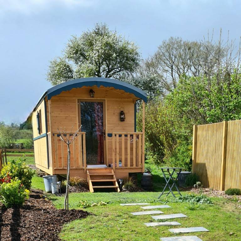 Roulotte au pré ! - Hébergement touristique Normandie Orne Roulotte au pré