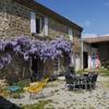 une partie du jardin -   Gîte de la ferme du Rougequeue (Auvergne-Rhône-Alpes, Drôme)