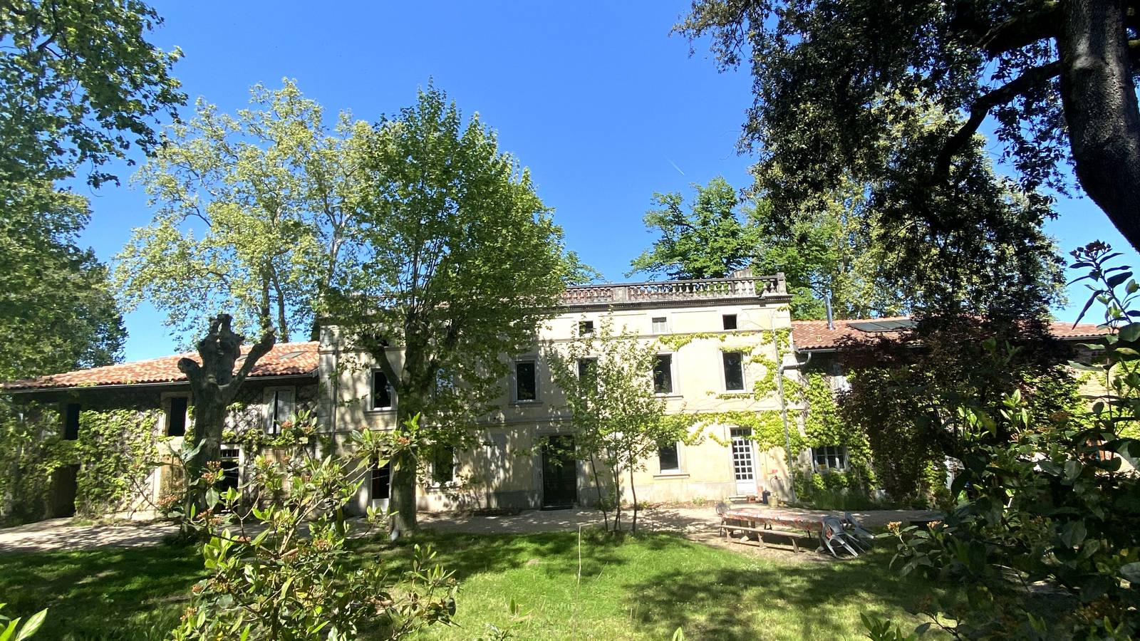  Hébergement touristique Occitanie Tarn Gîte de Manelphe