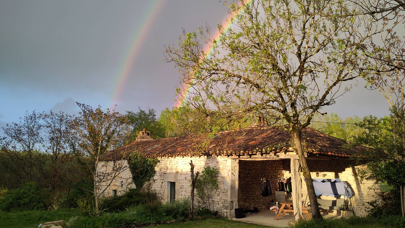 la jolie maison-gîte ;)