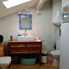 la jolie salle de bain -   "Le Gîte" à la Ferme de la Servie (Occitanie, Lot)