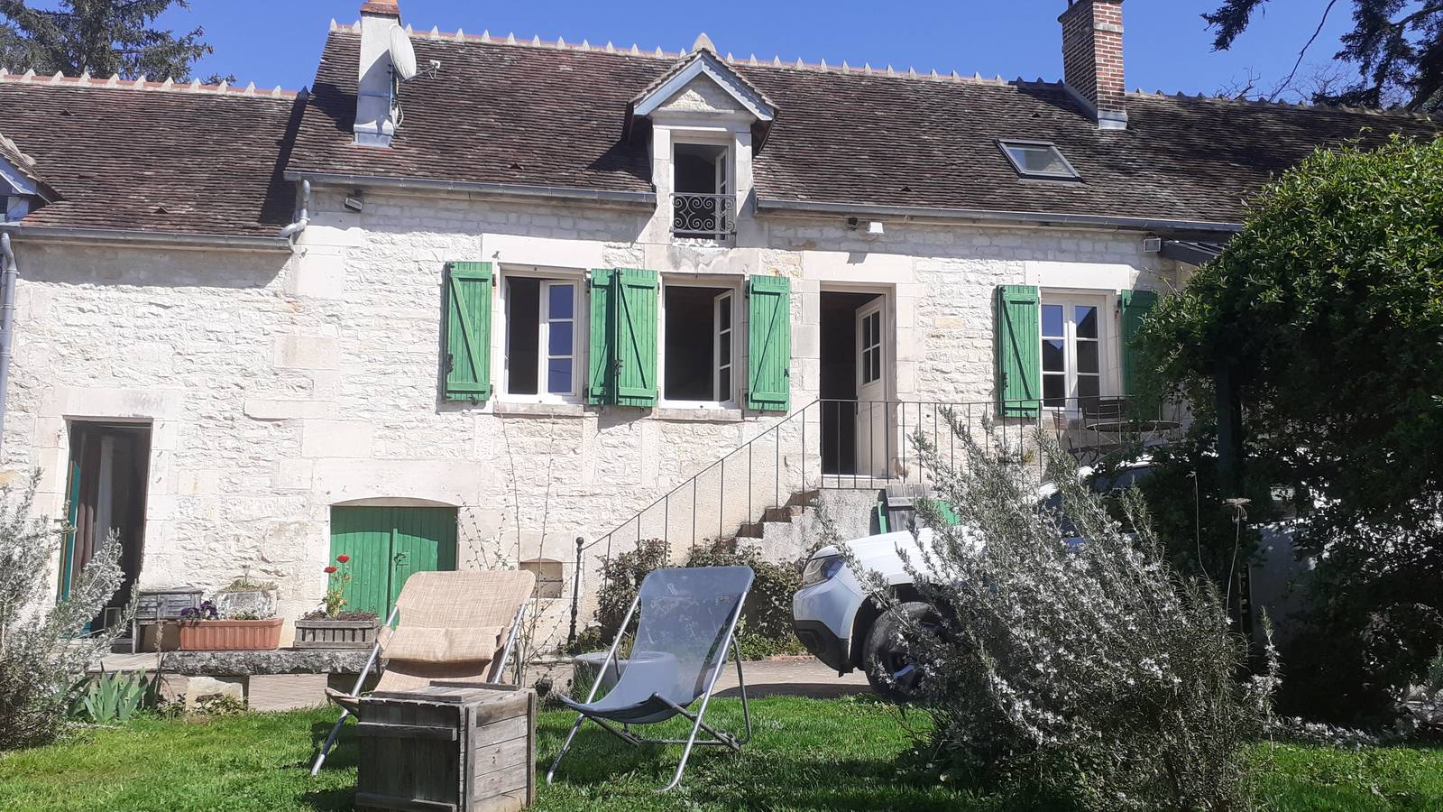  Hébergement touristique Bourgogne-Franche-Comté Yonne Gîte de Loza