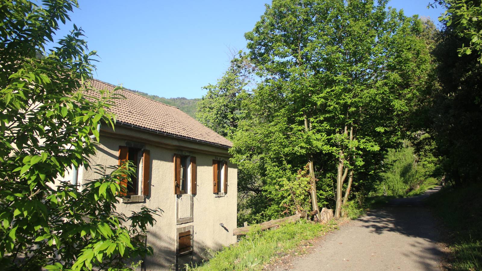 Gite - Hébergement touristique Occitanie Lozère L'école des Cévennes