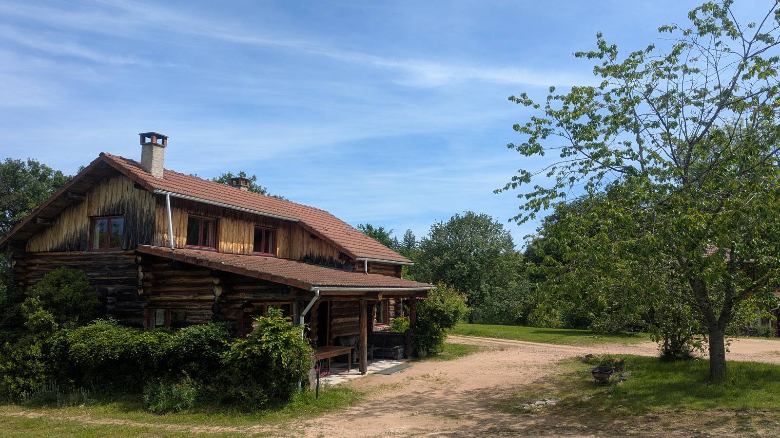 Vue extérieure - Tourist accommodation Auvergne-Rhône-Alpes Allier Medium-Sized Chalet