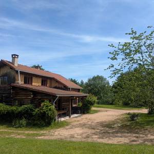 Photo of Medium-Sized Chalet