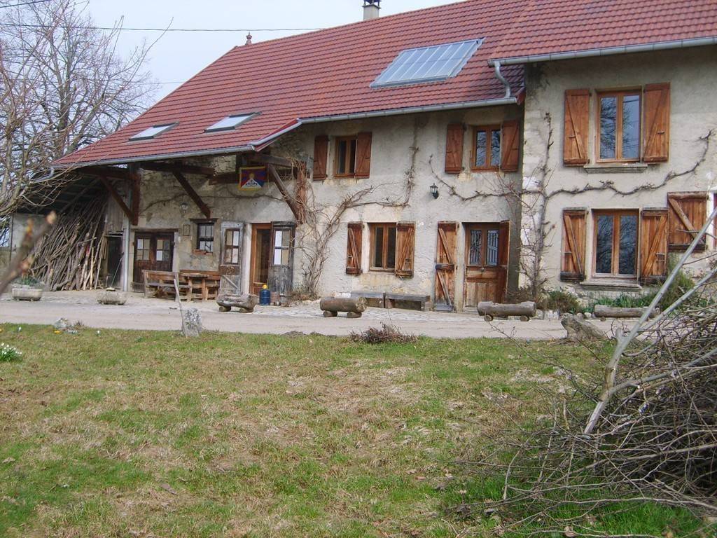  Hébergement touristique Auvergne-Rhône-Alpes Savoie Ecogite la Tisanière