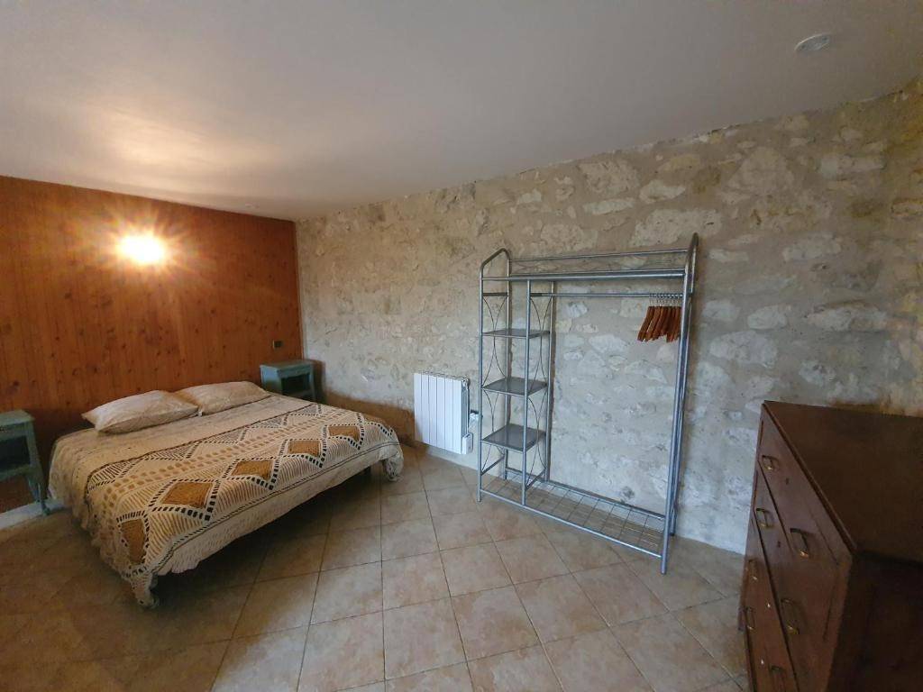Chambre - Hébergement touristique Occitanie Gers Studio de campagne