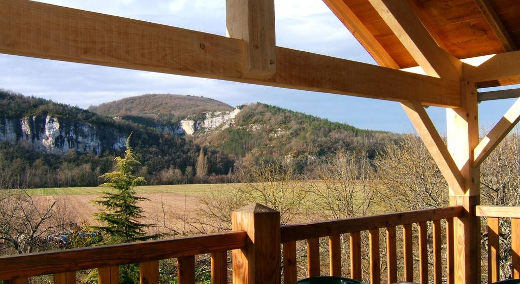 vue de la terrasse - Hébergement touristique Occitanie Lot Meublé à la ferme