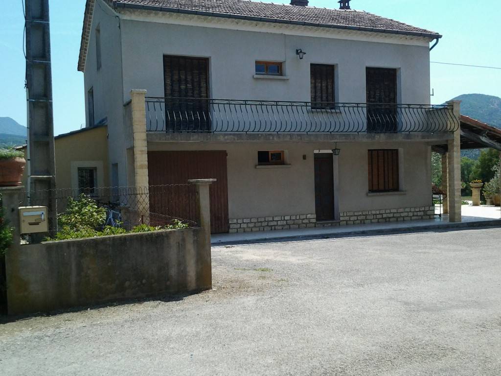 Le Gite - Hébergement touristique Auvergne-Rhône-Alpes Drôme La Donne - gîte familial