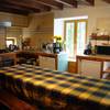 salle à manger-cuisine -  Gîte gîte du Milledpertuis (Auvergne-Rhône-Alpes, Puy-de-Dôme)