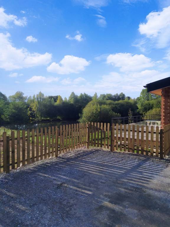 Parking - Hébergement touristique Pays de la Loire Mayenne Terr'avie