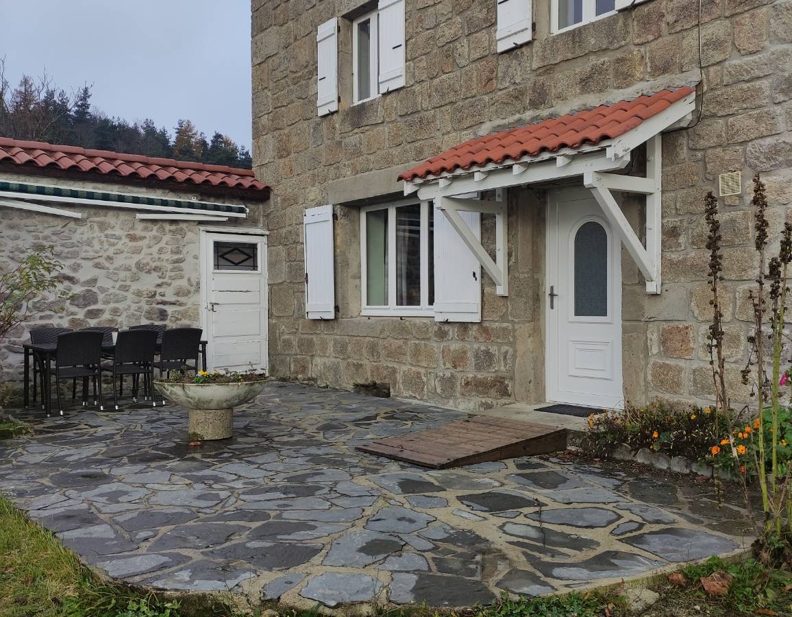 Le gîte - Tourist accommodation Auvergne-Rhône-Alpes Loire Gîte de la Lune