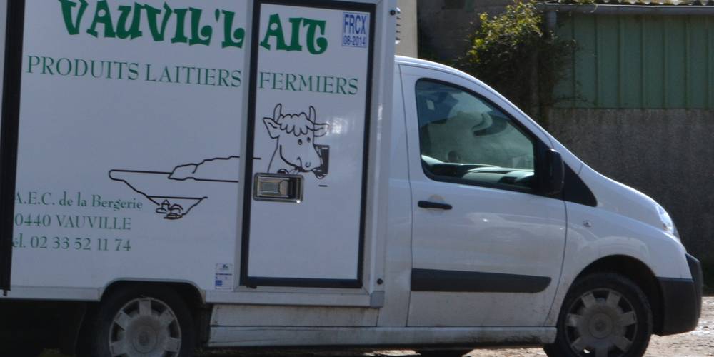 Notre camion de livraison -  Les petites centaurées (Normandie, Manche)