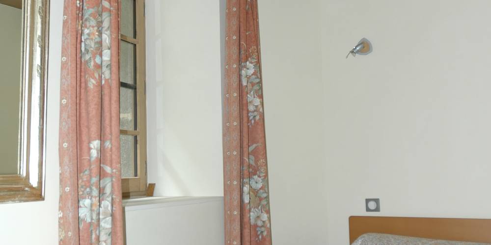  LE CHANT DU RUISSEAU (Auvergne-Rhône-Alpes, Loire)