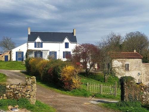  Un Gîte au Pré (Nouvelle-Aquitaine, Deux-Sèvres)