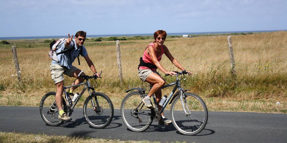 Transport doux -  AUX CHAMBRES DE PENFOND (Bretagne, Finistère)