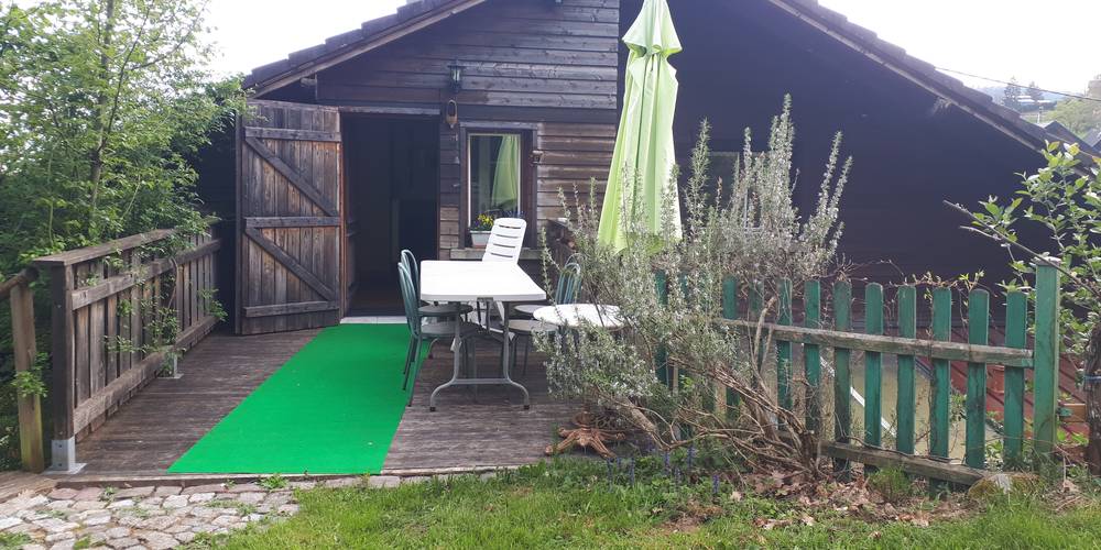 Terrasse d'entrée du gîte -  L'ALVEOLE DU SCHIRBACH (Grand Est, Haut-Rhin)