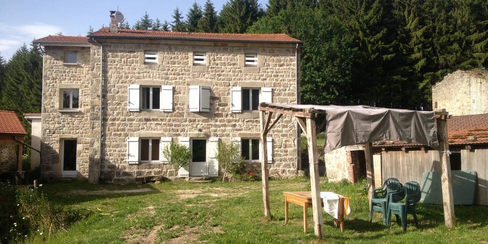  Deer lodge (Auvergne-Rhône-Alpes, Loire)