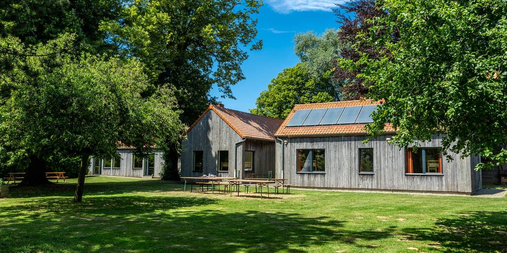  ASSOCIATION À PETITS PAS (Hauts-de-France, Pas-de-Calais)